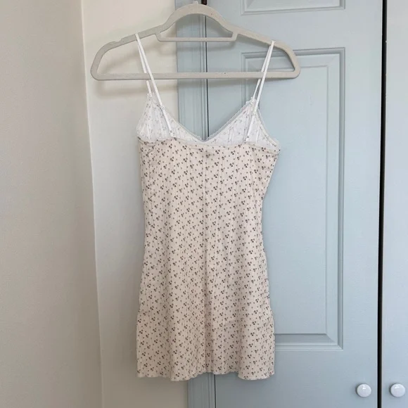 Cou Cou Intimates - Cami Slip - English Rose - Medium - Like New - Picture 9 of 11